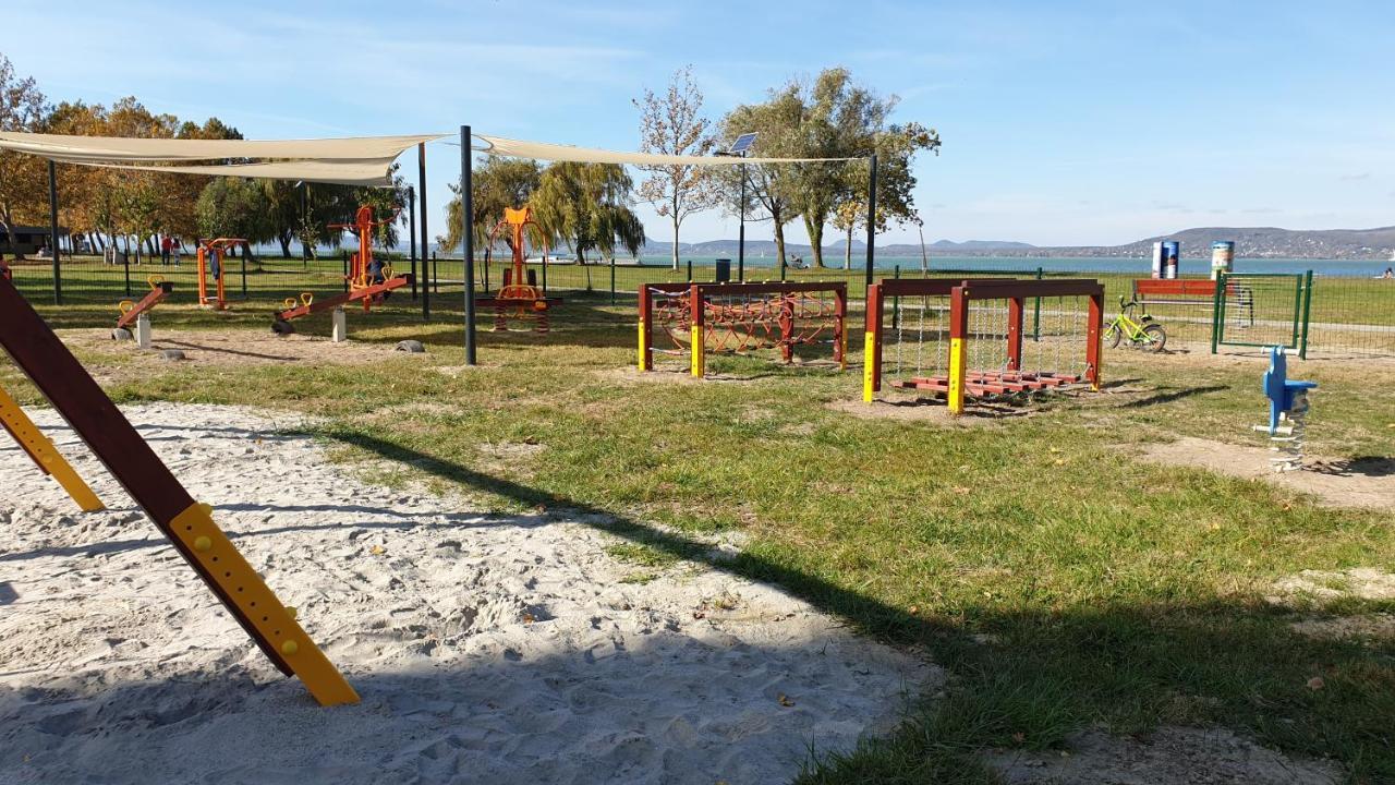 Lelle Resort B21 Balatonlelle Zewnętrze zdjęcie